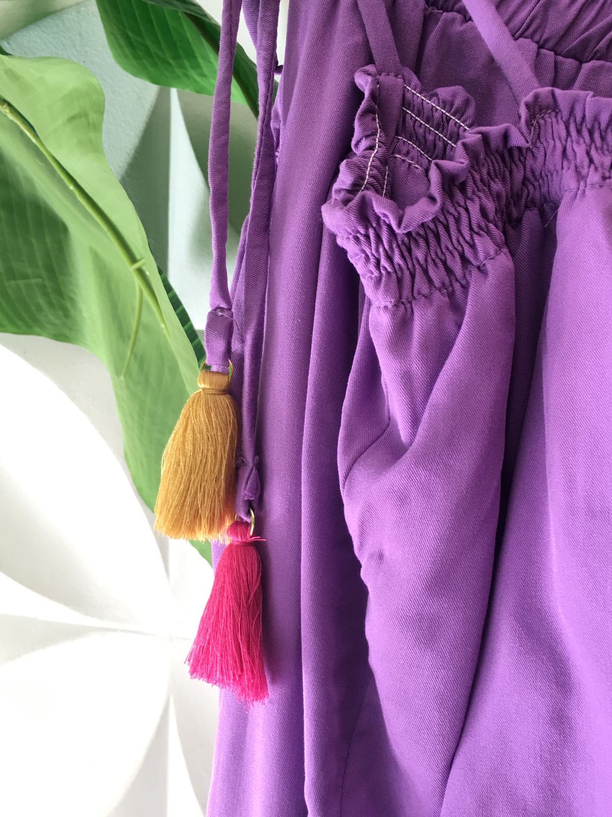 CONJUNTO CALCA E CROPPED DET FRUFRU