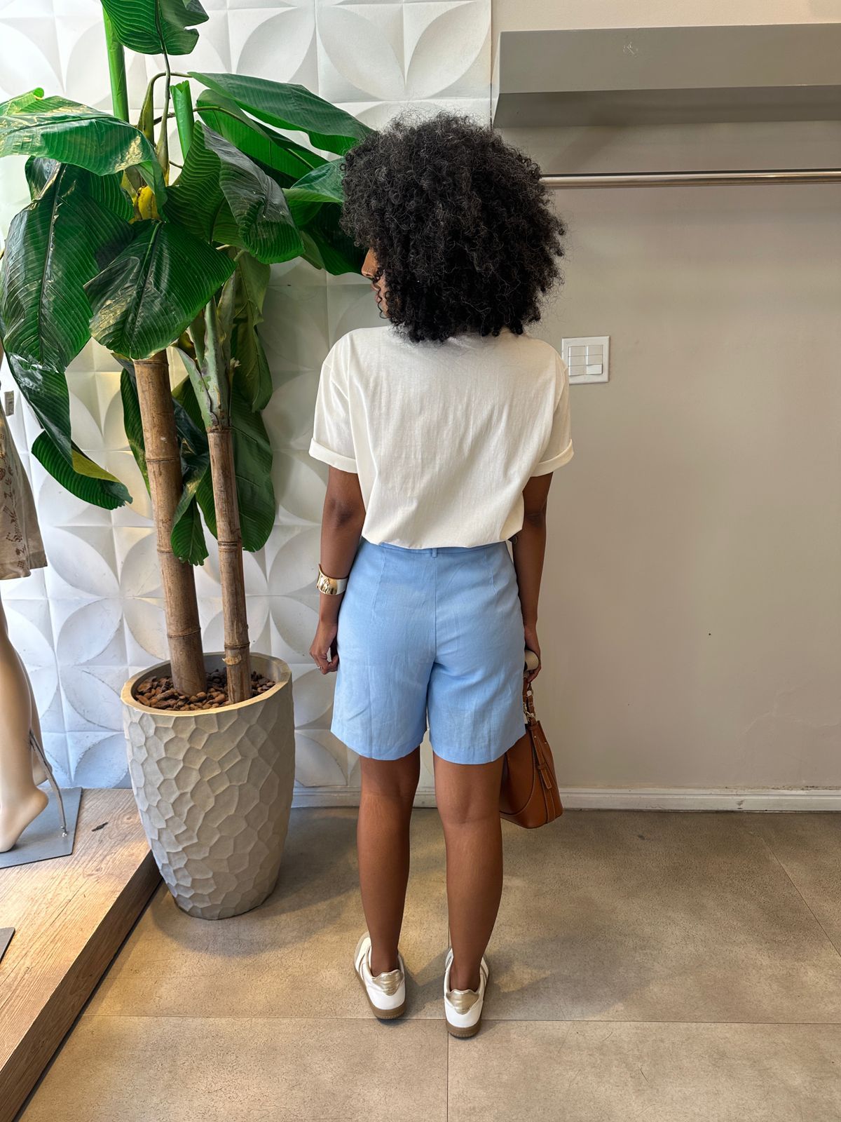 SHORT LINHO