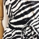 CONJUNTO CALCA E CROPPED ZEBRA